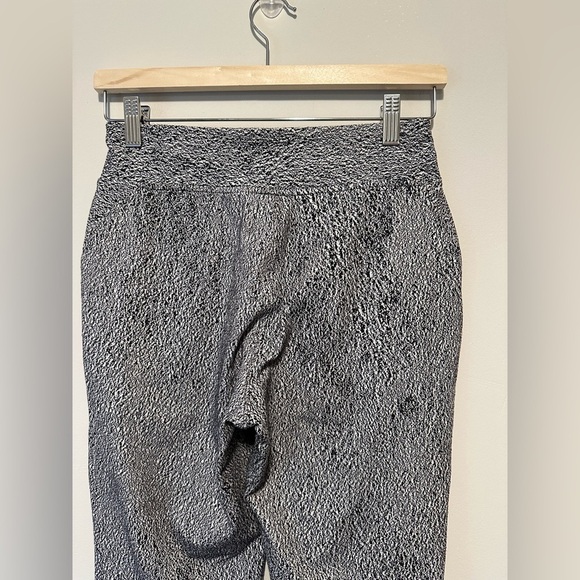 Lululemon Ready To Rulu Pant Size 4 - Picture 10 of 15